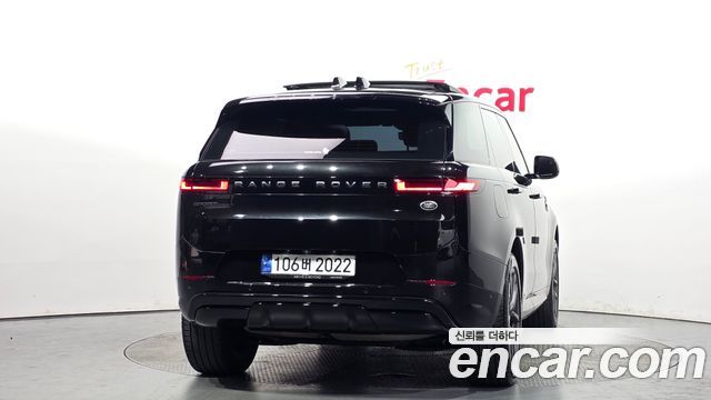 Land Rover Range Rover Sport 2023 — photo 4