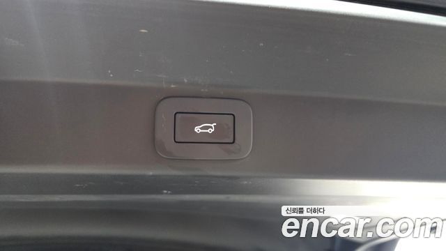 Land Rover Range Rover Sport 2023 — photo 23