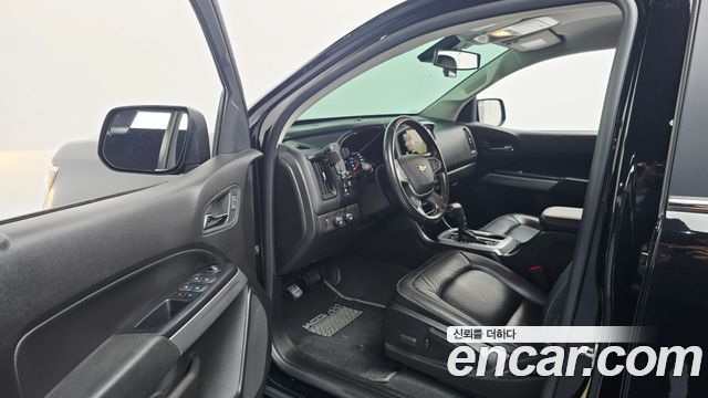 Chevrolet Korea Colorado 2021 — photo 10