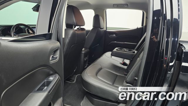 Chevrolet Korea Colorado 2021 — photo 12