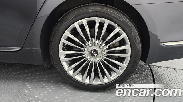 Kia K9 2021 — photo 7