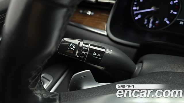 Kia K9 2021 — photo 28