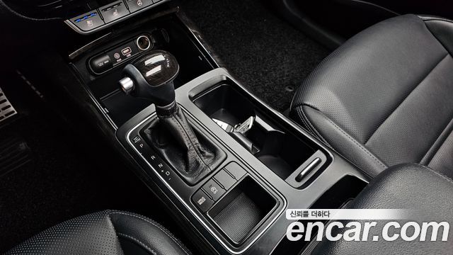 Kia Sorento 2017 — photo 12