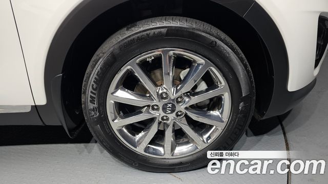 Kia Sorento 2017 — photo 7