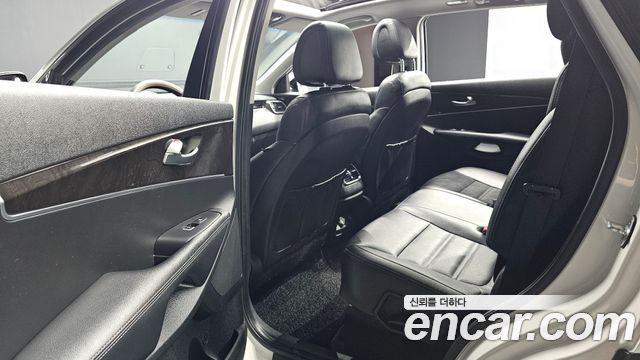 Kia Sorento 2017 — photo 16