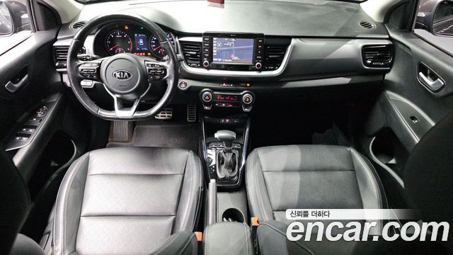 Kia Stonic 2018 — photo 10