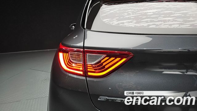 Kia Stonic 2018 — photo 9