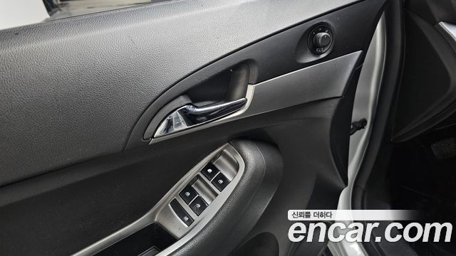 Chevrolet Korea Orlando 2015 — photo 16