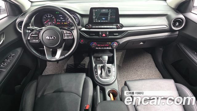 Kia K3 2019 — photo 10