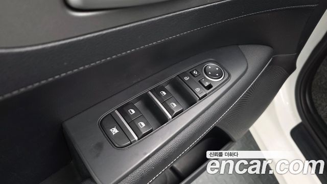 Kia K3 2019 — photo 24
