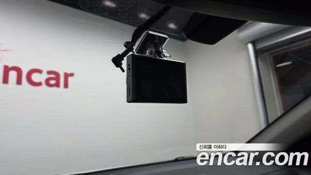 Kia K3 2019 — photo 31