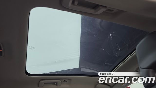 Volvo V40 2015 — photo 19