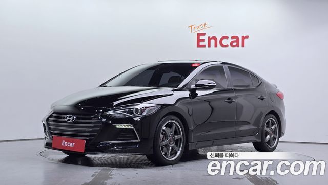 Hyundai AVANTE 2018 — photo 1
