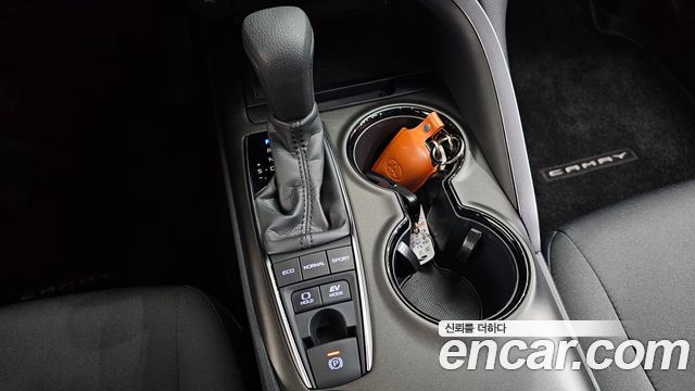 Toyota Camry 2024 — photo 12