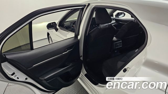 Toyota Camry 2024 — photo 25