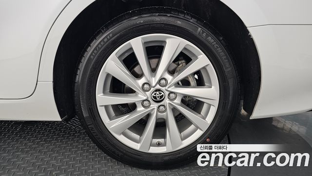 Toyota Camry 2024 — photo 7