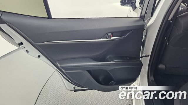 Toyota Camry 2024 — photo 15