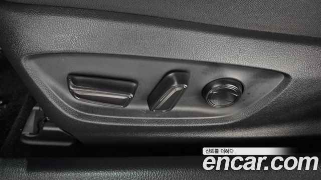 Toyota Camry 2024 — photo 31