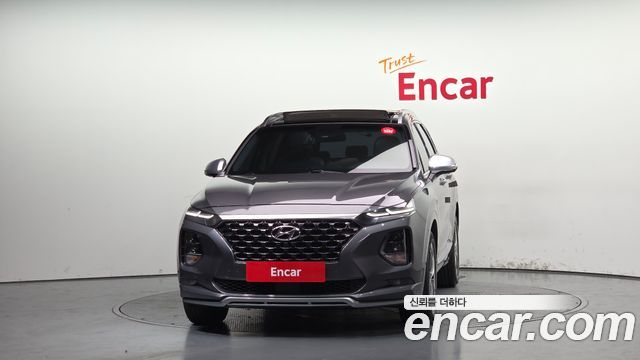 Hyundai Santafe 2019 — photo 3
