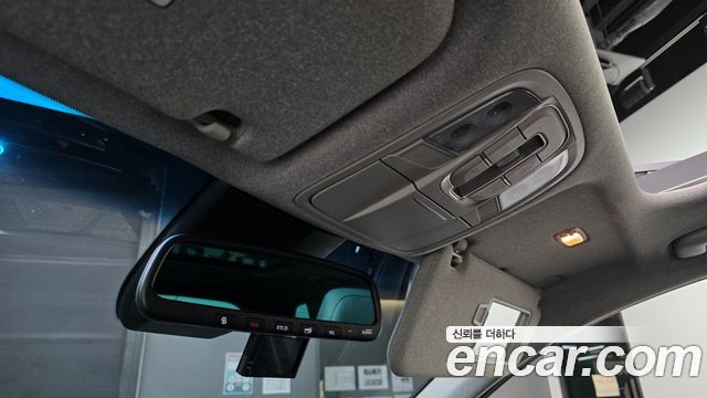 Hyundai Santafe 2019 — photo 24