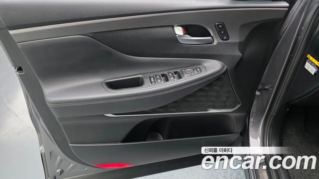 Hyundai Santafe 2019 — photo 14