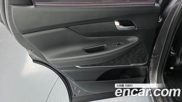 Hyundai Santafe 2019 — photo 15