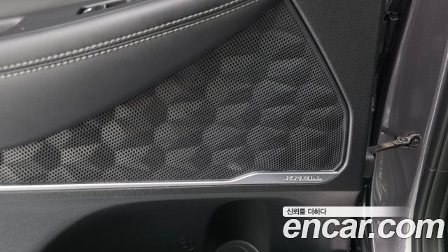 Hyundai Santafe 2019 — photo 32