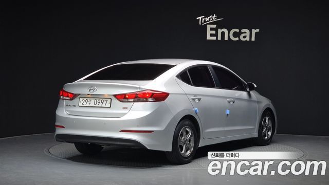 Hyundai AVANTE 2016 — photo 2