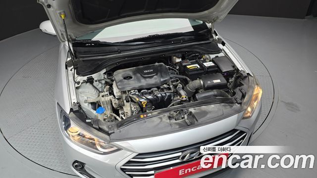 Hyundai AVANTE 2016 — photo 6