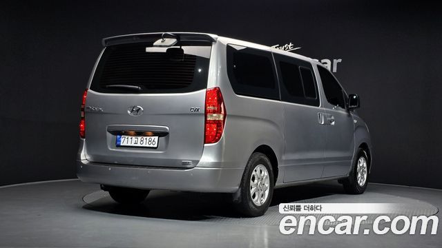 Hyundai Starex 2014 — photo 2