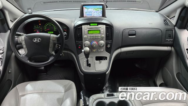 Hyundai Starex 2014 — photo 7