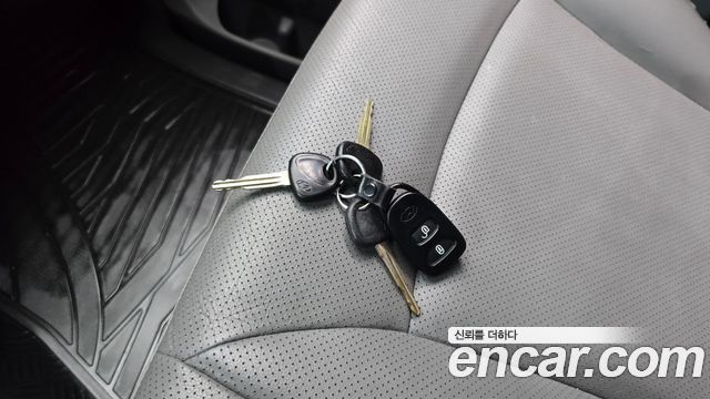 Hyundai Starex 2014 — photo 16