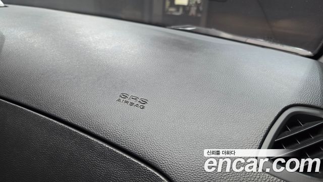 Hyundai Starex 2014 — photo 18