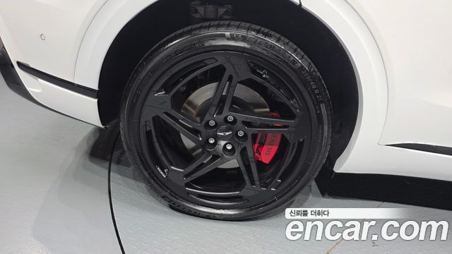 Genesis GV70 2025 — photo 5