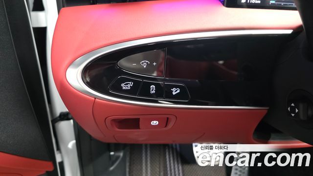Genesis GV70 2025 — photo 27