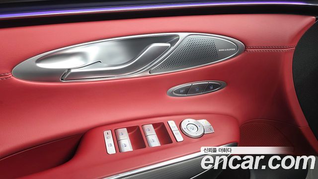 Genesis GV70 2025 — photo 29