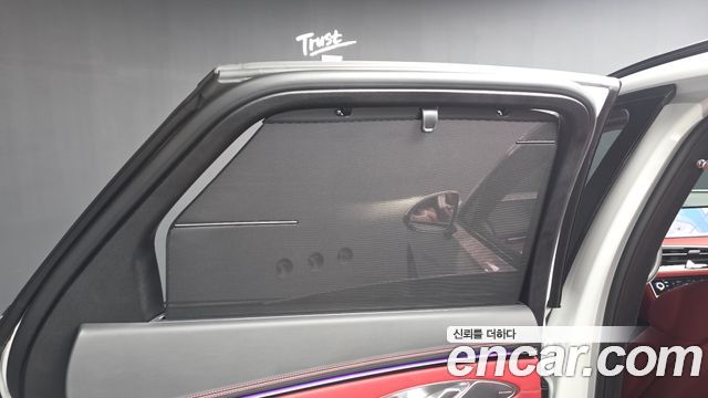 Genesis GV70 2025 — photo 31