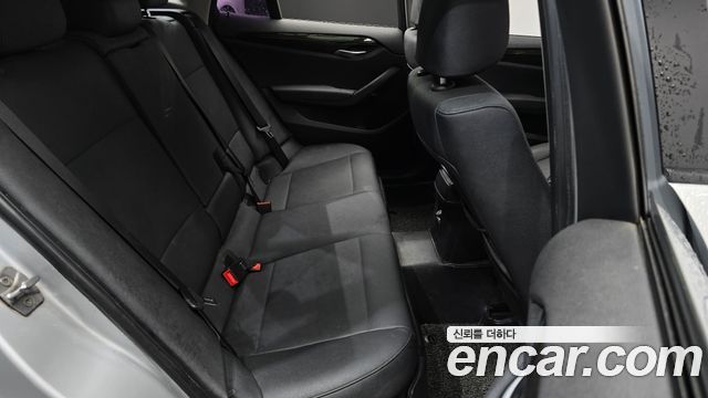 BMW X1 2010 — photo 11