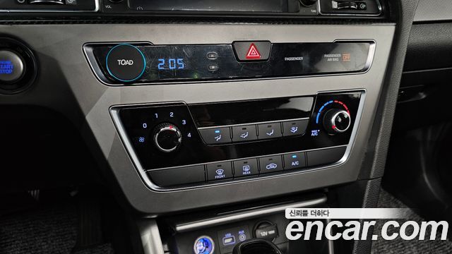 Hyundai Sonata 2016 — photo 23