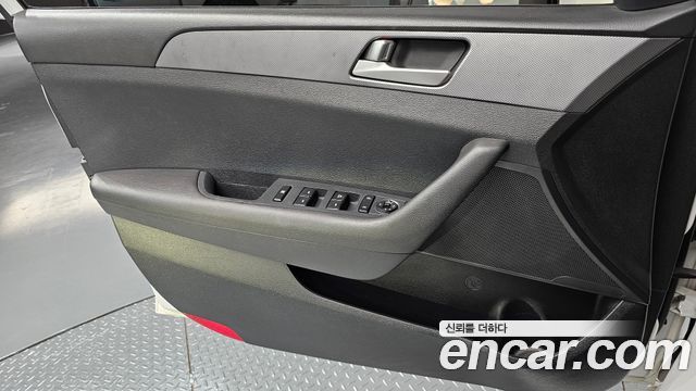 Hyundai Sonata 2016 — photo 14