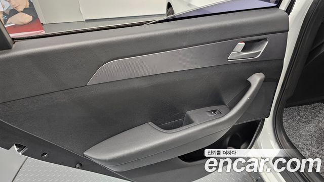 Hyundai Sonata 2016 — photo 15