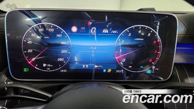 Mercedes-Benz CLE-Class 2025 — photo 8