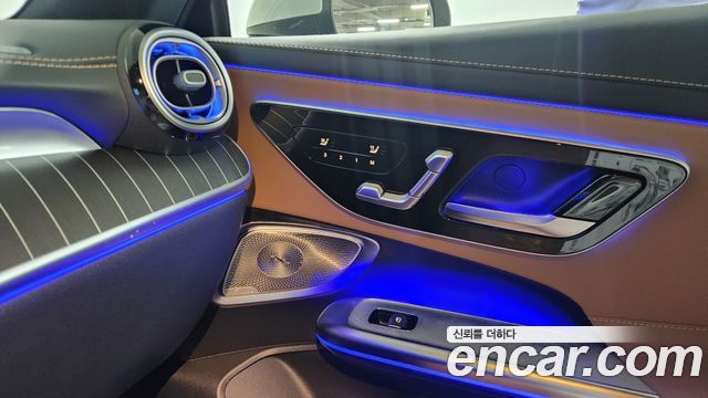 Mercedes-Benz CLE-Class 2025 — photo 12