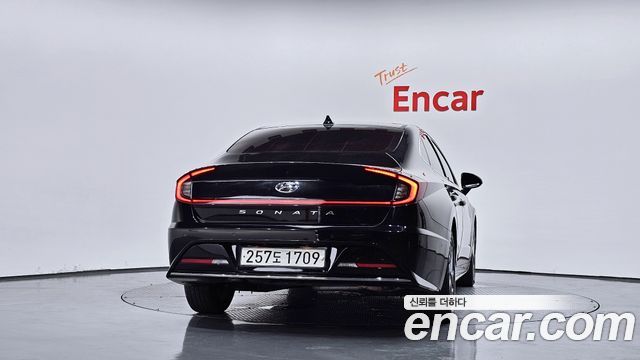 Hyundai Sonata 2022 — photo 4