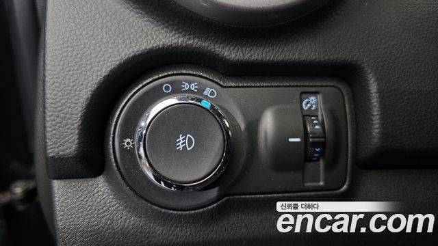 Chevrolet Korea Trax 2016 — photo 13