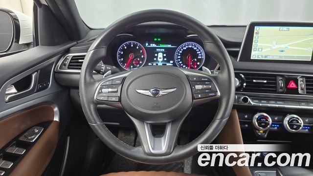 Genesis G70 2020 — photo 12