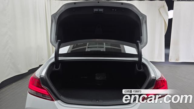 Genesis G70 2020 — photo 20