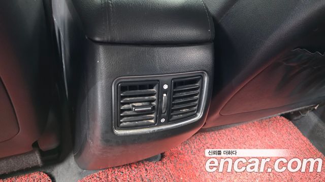 Kia K7 2012 — photo 18