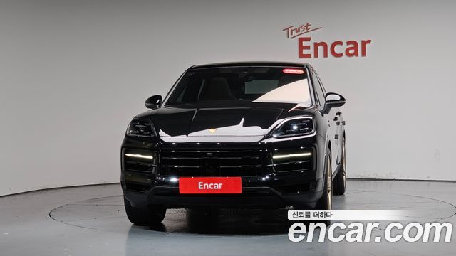 Porsche Cayenne 2025 — photo 3