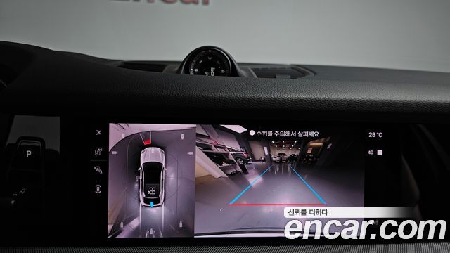 Porsche Cayenne 2025 — photo 21